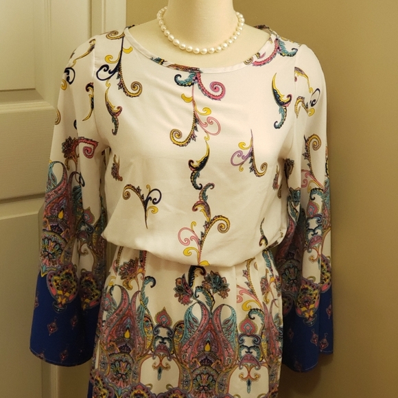 Dress - Picture 2 of 5